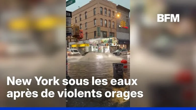 ÉTATS-UNIS: DE SPECTACULAIRES INONDATIONS À NEW YORK