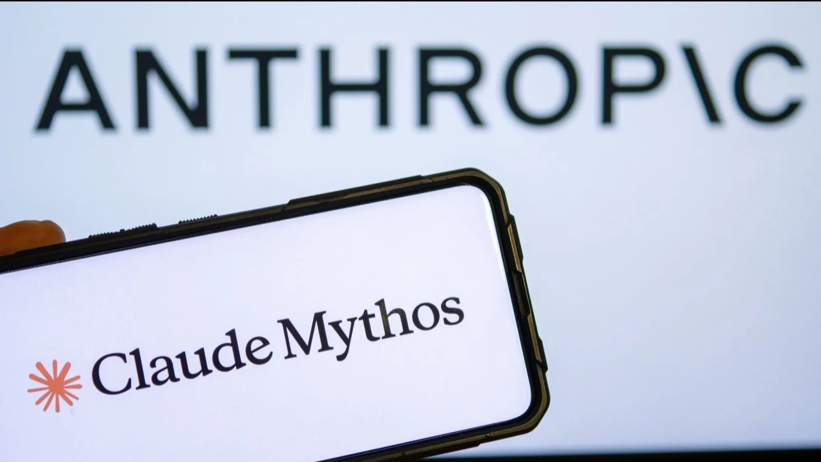 L’AGENCE DE CYBERSÉCURITÉ EUROPÉENNE TESTE LES « DANGEREUX » CLAUDE MYTHOS 5 ET GPT‑6 ASTRA