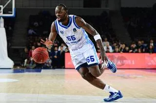 MONACO BASKET. YOAN MAKOUNDOU REVIENT À MONACO COMME PIGISTE MÉDICAL