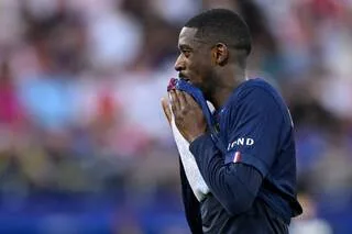 PSG – ARSENAL. OUSMANE DEMBÉLÉ REMPLACÉ EN FINALE DE LIGUE DES CHAMPIONS, À MOINS DE DEUX SEMAINES DE LA COUPE DU MONDE