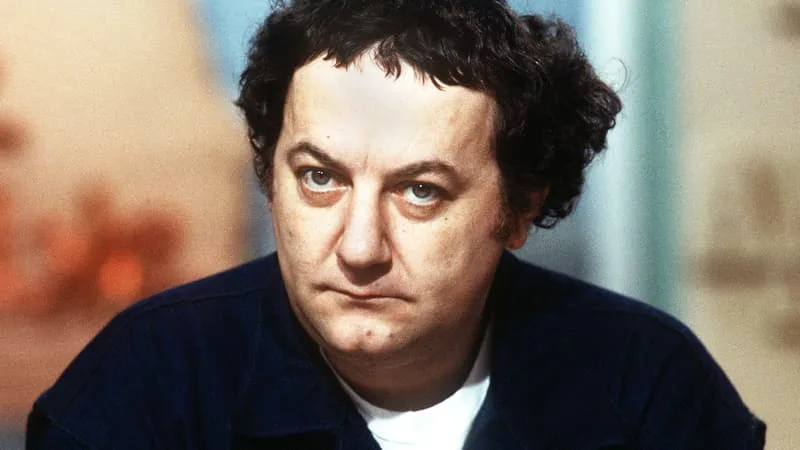 JEAN-MARIE BIGARD, PATRICK SÉBASTIEN, FLORENCE FORESTI, PERSONNE… QUI SONT LES HÉRITIERS DE COLUCHE, SELON LES FRANÇAIS?