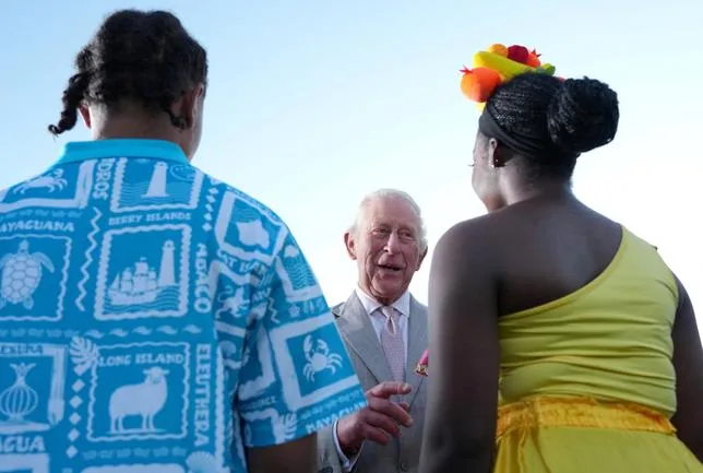 LE ROI CHARLES III A ENTAMÉ AUX CARAÏBES “LE VOYAGE LE PLUS PÉRILLEUX” DE SON RÈGNE
