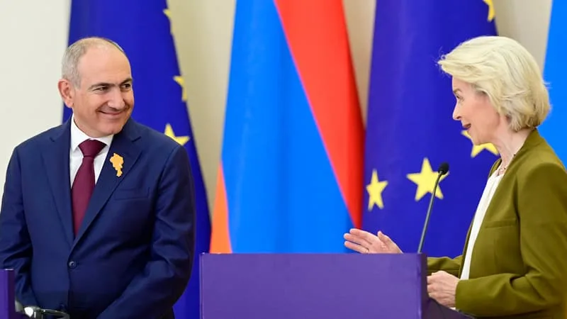 LA RUSSIE PRIVE L’ARMÉNIE DE GAZ ET DE PÉTROLE: « INACCEPTABLE » POUR BRUXELLES QUI PRÉPARE UN PLAN D’AIDE ÉCONOMIQUE POUR LE PAYS QUI VEUT ADHÉRER À L’UE