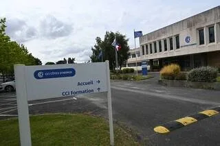 LA CHAMBRE DE COMMERCE ET D’INDUSTRIE PRÉVOIT DE QUITTER SAINT-BRIEUC, ET MET EN VENTE SON SIÈGE HISTORIQUE
