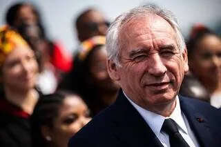 NEUF MOIS APRÈS AVOIR QUITTÉ MATIGNON, FRANÇOIS BAYROU ALERTE SUR LA DETTE