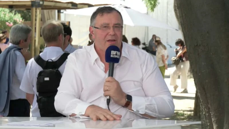 « LE PLUS DUR EST DE CONVAINCRE LES ARMATEURS »: LE DÉTROIT D’ORMUZ SE ROUVRE MAIS LE PATRON DE TOTALENERGIES PRÉFÈRE DIVERSIFIER SES SOURCES D’APPROVISIONNEMENT EN PÉTROLE