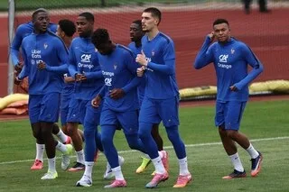 FRANCE – MAROC. UN ARBITRE ARGENTIN POUR LE QUART DE FINALE DE COUPE DU MONDE ? PAS DE « PARANOÏA » CHEZ LES BLEUS