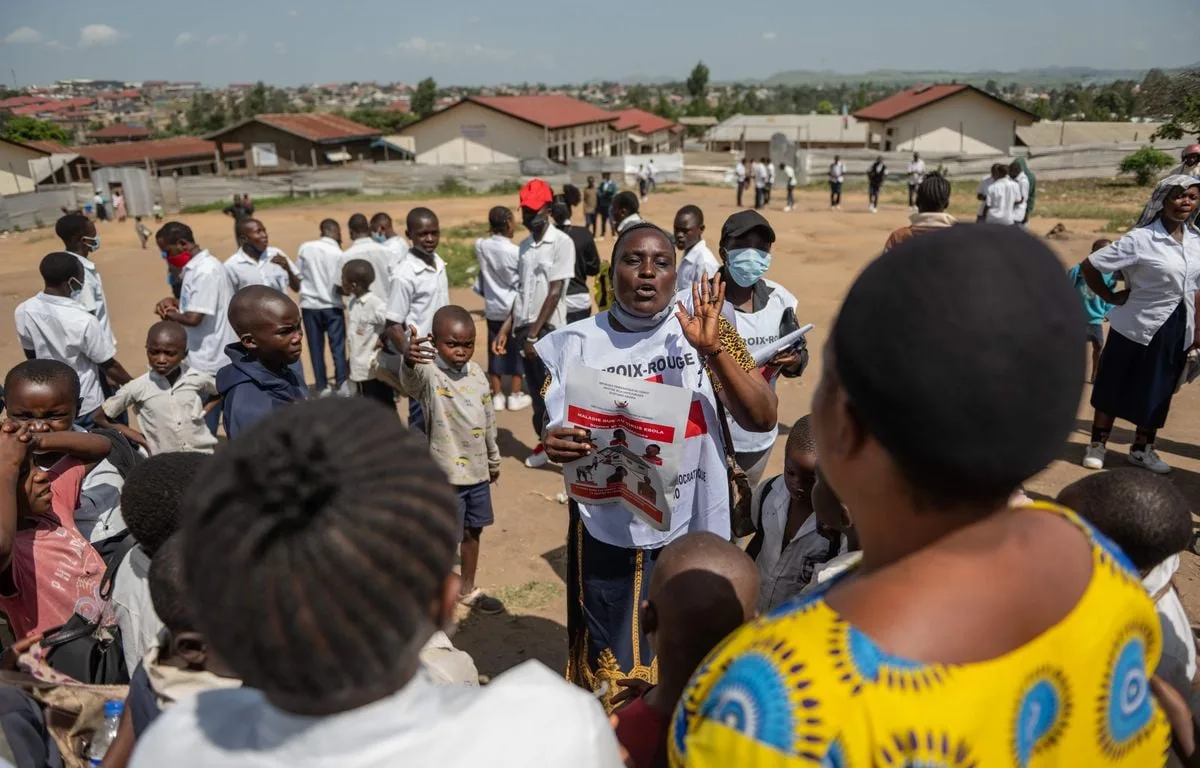 EBOLA : L’OMS ALERTE SUR UNE ÉPIDÉMIE « EXTRÊMEMENT GRAVE » QUI PROGRESSE RAPIDEMENT