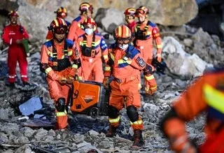AU MOINS 51 MORTS DANS LE GLISSEMENT DE TERRAIN QUI A TOUCHÉ LE SUD-OUEST DE LA CHINE, SELON UN NOUVEAU BILAN