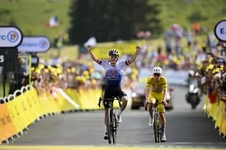 TOUR DE FRANCE. « C’EST UNE HONTE, ON NE PEUT PAS ACCEPTER ÇA » : LA COLÈRE DE REMCO EVENEPOEL