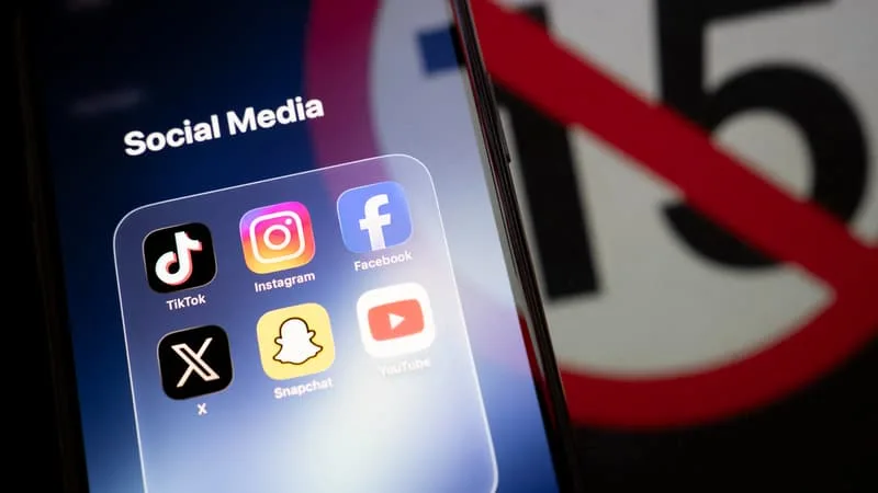 LES ENFANTS « SONT DEMANDEURS D’UNE PROTECTION QUI VIENT DE L’EXTÉRIEUR »: 69% DES 10-14 ANS SONT FAVORABLES À UNE INTERDICTION DES RÉSEAUX SOCIAUX AUX MOINS DE 15 ANS