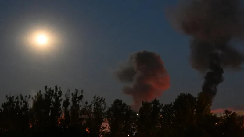 GUERRE EN UKRAINE: AU MOINS HUIT MORTS DANS DES BOMBARDEMENTS RUSSES, DONT SIX MEMBRES D’UNE MÊME FAMILLE