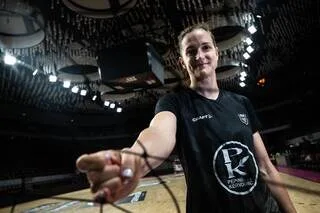 HANDBALL. « UNE JOUEUSE EMBLÉMATIQUE » : EN FIN DE CARRIÈRE, ANA GROS VEUT UN HAPPY-END À BUDAPEST, LES 6 ET 7 JUIN