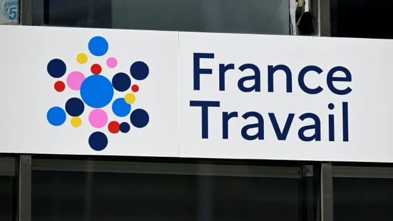 PLUS DE 3,3 MILLIONS DE PERSONNES SANS AUCUNE ACTIVITÉ: LE NOMBRE DE DEMANDEURS D’EMPLOI AUGMENTE DE 0,8% AU 2ÈME TRIMESTRE