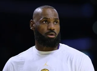 NBA. « UN DES PLUS GRANDS JOUEURS DE L’HISTOIRE » : LES PHILADELPHIE SIXERS SOUHAITENT LA BIENVENUE À LEBRON JAMES