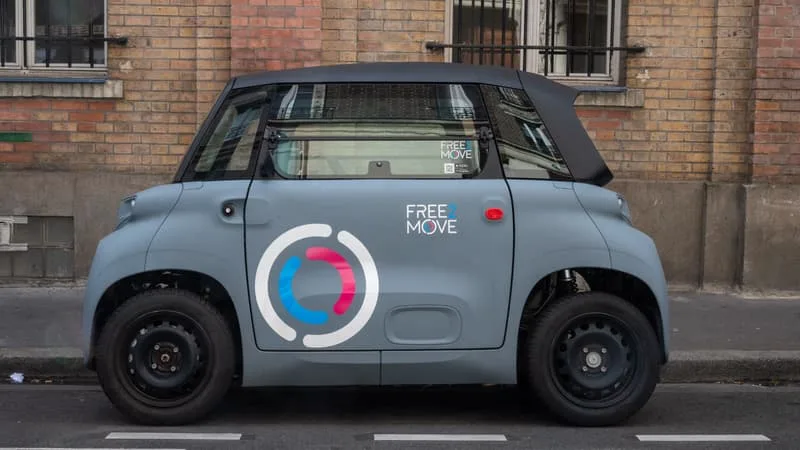10 ANS APRÈS SON LANCEMENT, FREE2MOVE VA CHANGER DE MAINS: STELLANTIS ANNONCE VOULOIR CÉDER SON APPLICATION DE LOCATION DE VOITURES EN LIBRE-SERVICE AU FONDS ALLEMAND MUTARES