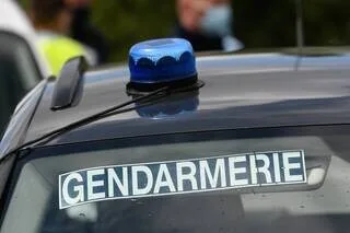 IL EST ROUÉ DE COUPS APRÈS AVOIR CHASSÉ UN VOLEUR DE PARPAINGS SUR LE CHANTIER DE SA MAISON, QUATRE SUSPECTS INTERPELLÉS