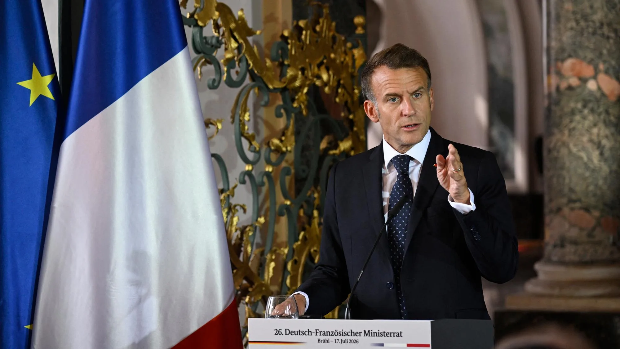 DANS UNE RARE PRISE DE PAROLE SUR LA PRÉSIDENTIELLE, MACRON APPELLE À « NE PAS PRÉDIRE LE PIRE »