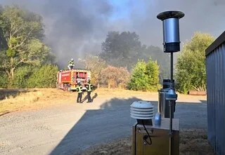 «UN INCENDIE GÉNÈRE TOUJOURS DES POLLUANTS» : LA QUALITÉ DE L’AIR DE LOIRE-ATLANTIQUE AU DÉFI DES EFFETS DE LA CANICULE