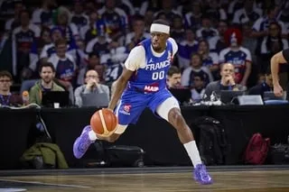 BETCLIC ÉLITE. SANS MÊME AVOIR DISPUTÉ UN MATCH, SYLVAIN FRANCISCO QUITTE L’ASVEL POUR LA GRÈCE