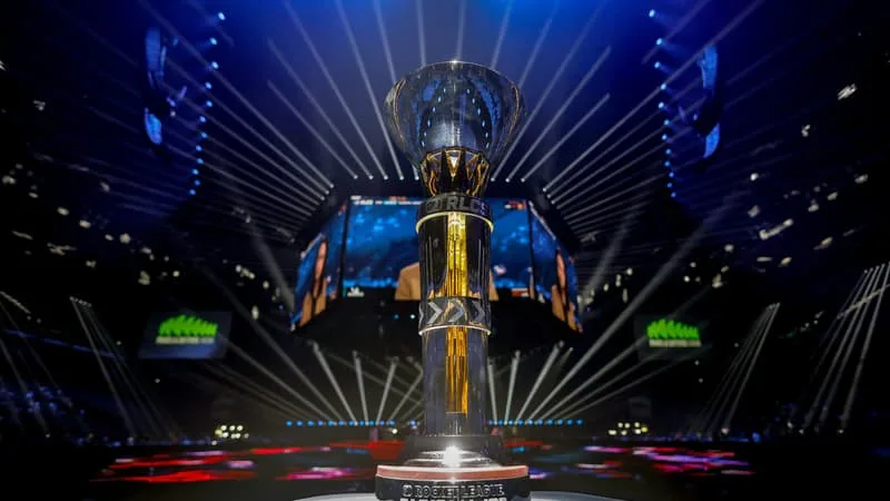 JEUX VIDÉO: L’ÉQUIPE FRANÇAISE KARMINE CORP S’OFFRE LE TITRE DU MAJOR PARISIEN DE « ROCKET LEAGUE »
