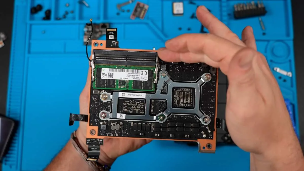STEAM MACHINE : UN YOUTUBEUR POUSSE LA RAM À 64 GO ET MESURE LE GAIN OBTENU