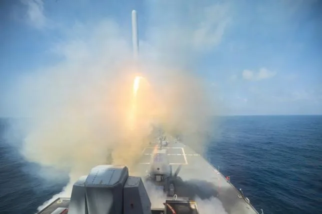 LA FRANCE A-T-ELLE LA CAPACITÉ DE REMPLACER LES MISSILES TOMAHAWK AMÉRICAINS ?