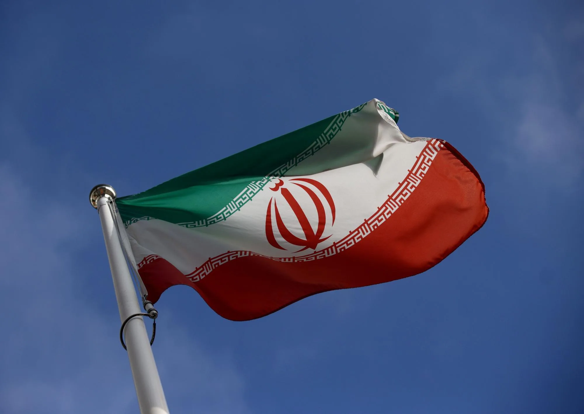 AU MOYEN-ORIENT, LES FRAPPES ONT REPRIS APRÈS UNE ACCALMIE DE COURTE DURÉE ENTRE L’IRAN ET LES ÉTATS-UNIS