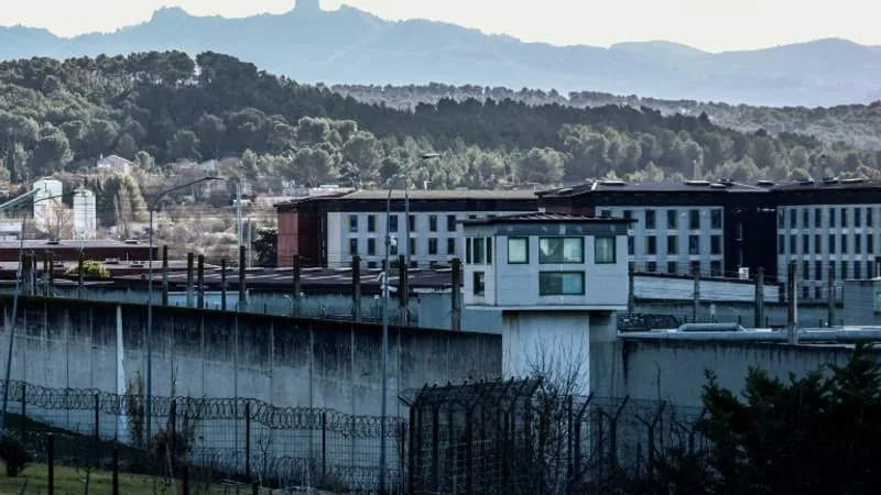 INFO BFMTV. PLUSIEURS FIGURES DU JIHADISME INCARCÉRÉS À LA PRISON D’AIX-LUYNES SANCTIONNÉS POUR UN « MOUVEMENT COLLECTIF » CONTRE LEUR CONDITION DE DÉTENTION