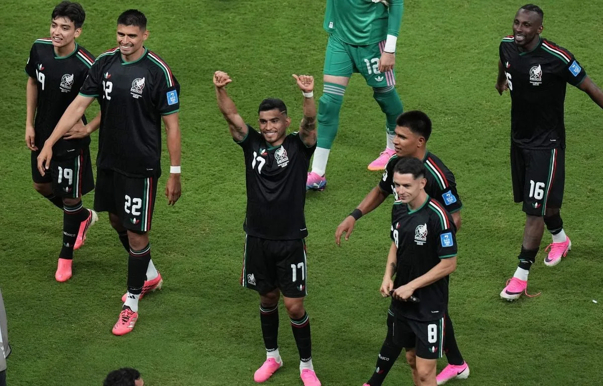 EN DIRECT COUPE DU MONDE 2026 : LE MEXIQUE PREMIER QUALIFIÉ POUR LES 16ES, QUEL CARTON DU CANADA !… SUIVEZ CETTE NUIT DE MONDIAL AVEC NOUS…