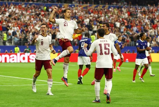 “LA ROJA PREND LA BASTILLE” : LA PRESSE ESPAGNOLE EN EXTASE APRÈS LA VICTOIRE CONTRE LA FRANCE