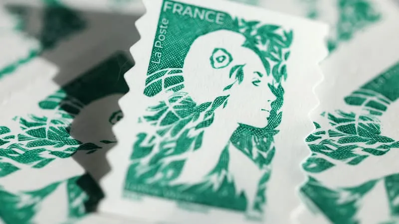 DÈS LE MOIS DE SEPTEMBRE, CERTAINS TIMBRES AURONT UNE DATE LIMITE D’UTILISATION: VOICI LESQUELS