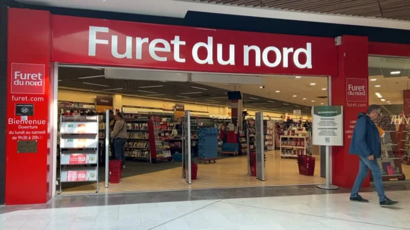 7 LIBRAIRIES FURET DU NORD ET 4 DECITRE VONT FERMER: EN REDRESSEMENT JUDICIAIRE, LE GROUPE NOSOLI ANNONCE UNE RÉORGANISATION ET PRÉVOIT 163 SUPPRESSIONS DE POSTES