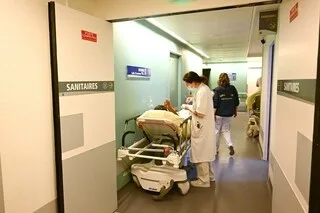 INCENDIES : LE PLAN BLANC DÉCLENCHÉ DANS LES ÉTABLISSEMENTS DE SANTÉ DES DÉPARTEMENTS DE GIRONDE ET DES LANDES