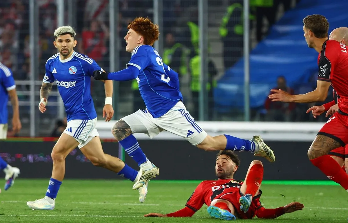 STRASBOURG – RAYO VALLECANO : MANQUE D’ENVIE, PENALTYGATE… « LA MARCHE ÉTAIT TROP HAUTE » POUR LE RACING