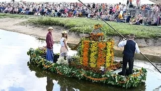 CETTE FÊTE EMBLÉMATIQUE DE BRIÈRE VA FAIRE DÉFILER PLUS DE 17 000 SEMIS DE FLEURS CE DIMANCHE