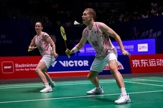 BADMINTON. PAS D’EXPLOIT POUR THOM GICQUEL ET DELPHINE DELRUE, BATTUS PAR LES N°1 MONDIAUX EN DEMI-FINALE EN CHINE