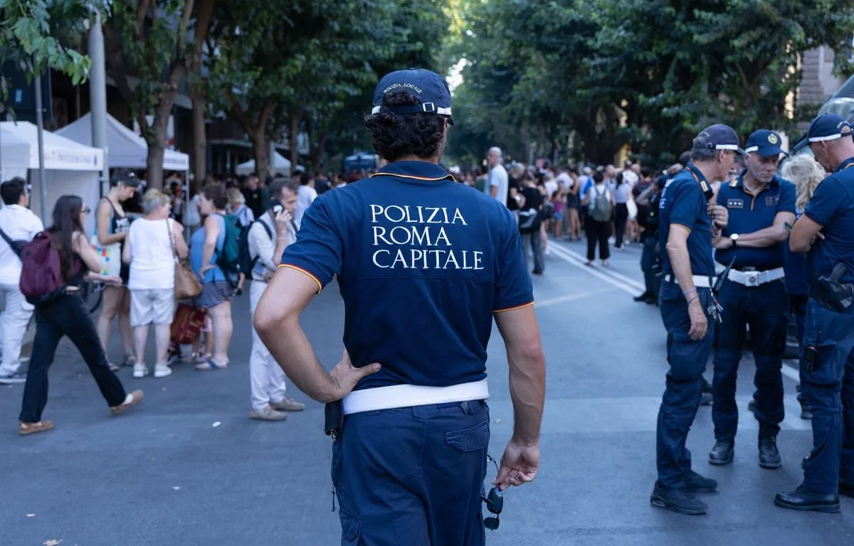 ITALIE : UN TOURISTE FRANÇAIS JUIF AGRESSÉ À ROME, LES AUTORITÉS CONDAMNENT UNE ATTAQUE ANTISÉMITE