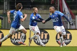 COUPE DU MONDE. QUAND UN JOUEUR DE CURAÇAO ÉTAIT LA RECRUE LA PLUS CHÈRE DE L’HISTOIRE DU STADE BRESTOIS