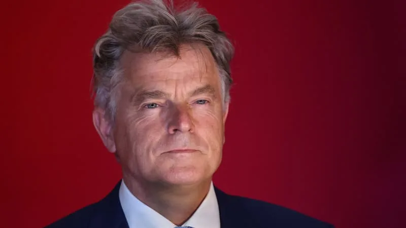 PRÉSIDENTIELLE 2027: FABIEN ROUSSEL AFFIRME QU’IL « N’EST PAS ENVISAGEABLE DE SOUTENIR » JEAN-LUC MÉLENCHON OU RAPHAËL GLUCKSMANN