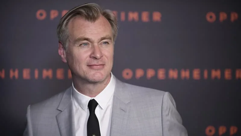 « J’ADORERAIS FAIRE UN FILM D’HORREUR »: CHRISTOPHER NOLAN SE CONFIE SUR LES GENRES QU’IL AIMERAIT EXPLORER APRÈS « L’ODYSSÉE »