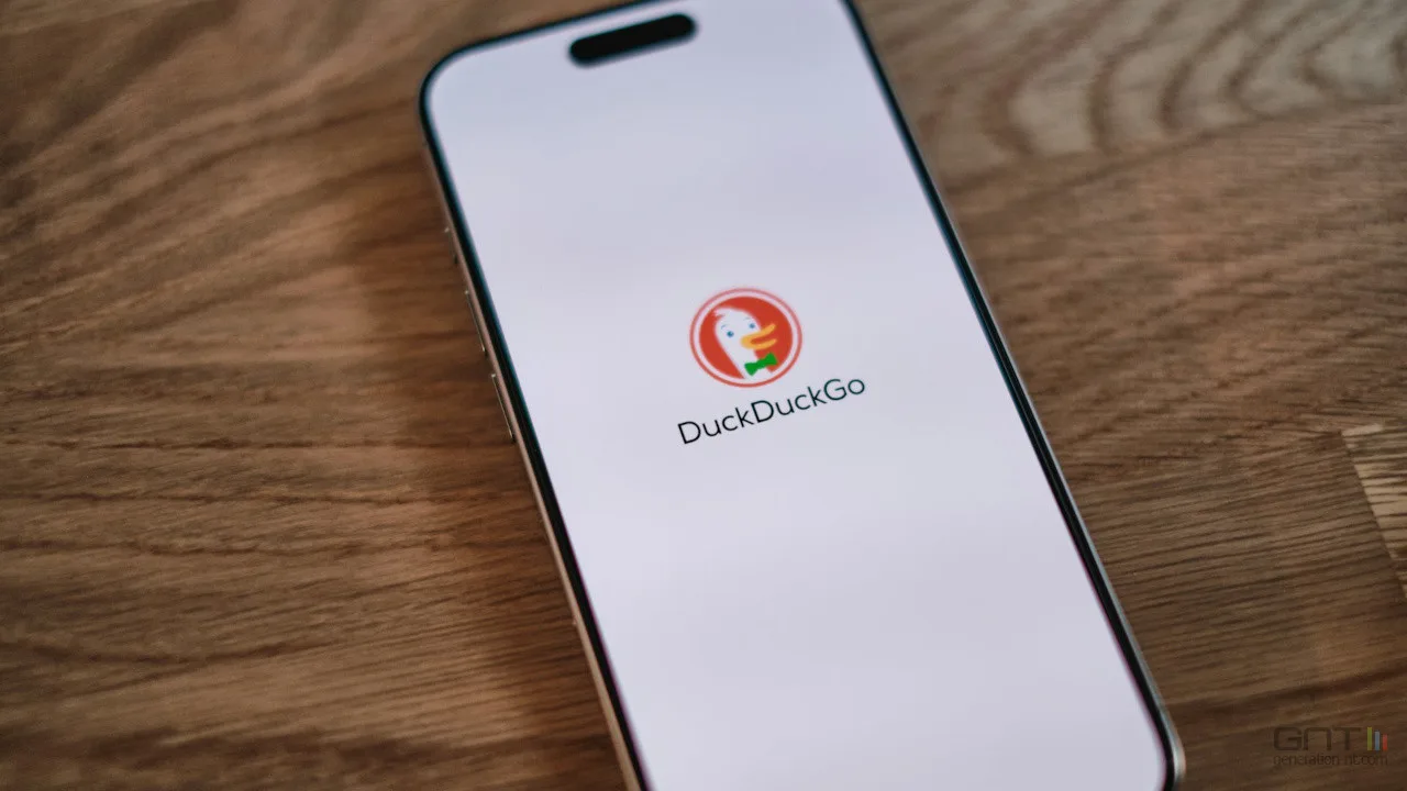 L’IA DE GOOGLE AGACE, ET C’EST DUCKDUCKGO QUI EN PROFITE !