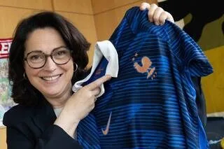 ENTRETIEN. « LAISSONS NOS BLEUS TRANQUILLES » : LES VÉRITÉS DE LA MINISTRE DES SPORTS AVANT LA COUPE DU MONDE 2026