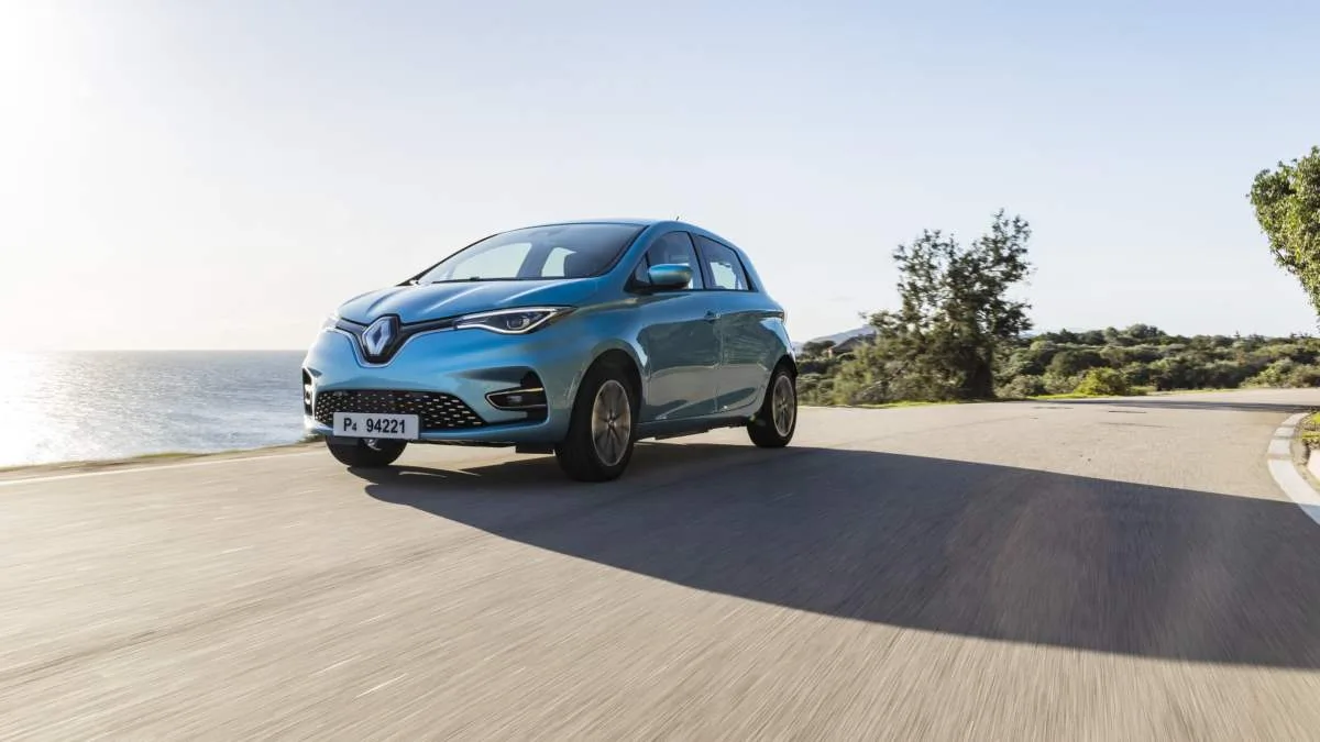 LE MARCHÉ AUTO BASCULE EN FRANCE : LES VOITURES ÉLECTRIQUES D’OCCASION SE VENDENT DÉSORMAIS PLUS VITE QUE LES THERMIQUES