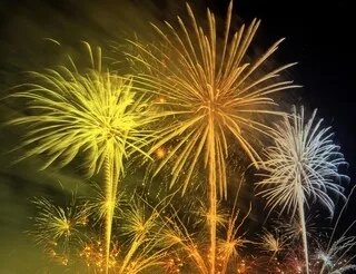 CANICULE. LE FEU D’ARTIFICE DE TRÉLAZÉ ANNULÉ APRÈS LE PASSAGE DU MAINE-ET-LOIRE EN VIGILANCE ROUGE