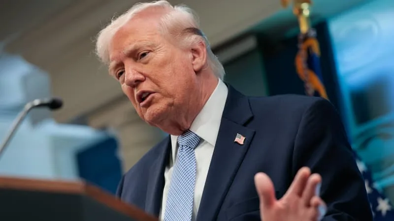 « ILS ONT ACCEPTÉ CELA »: DONALD TRUMP AFFIRME QUE L’IRAN S’EST ENGAGÉ À NE PAS SE DOTER DE L’ARME NUCLÉAIRE