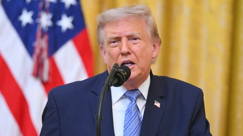 PAS DE « NOUVELLE ÉLECTION VOLÉE »: DONALD TRUMP MARTÈLE SES ACCUSATIONS DE FRAUDE SUR L’ÉLECTION PRÉSIDENTIELLE DE 2020, À TROIS MOIS DES MIDTERMS