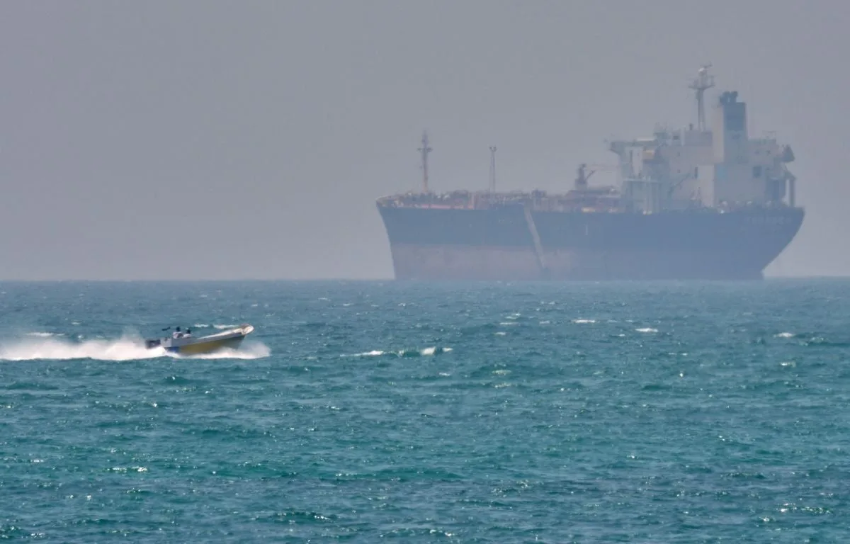EN DIRECT GUERRE AU MOYEN-ORIENT : L’IRAN A AUTORISÉ LE PASSAGE DE « PLUSIEURS NAVIRES CHINOIS » PAR LE DÉTROIT D’ORMUZ