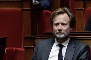 BORIS VALLAUD QUITTE LA DIRECTION DU PARTI SOCIALISTE APRÈS DES SEMAINES DE TENSION AVEC OLIVIER FAURE