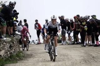 TOUR DE FRANCE FEMMES 2026. VOLLERING BIEN ENTOURÉE CHEZ FDJ UNITED-SUEZ, CÉLIA GÉRY ET MARIE LE NET DANS LA SÉLECTION